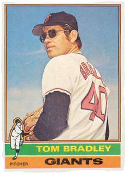 1976 Topps #644 Tom Bradley Front