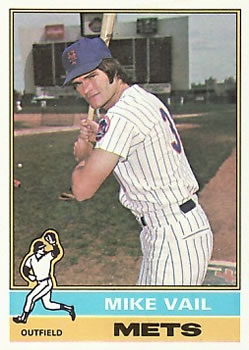 1976 Topps #655 Mike Vail Front