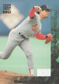 1994 Stadium Club Team - First Day Issue #302 Omar Olivares  Front