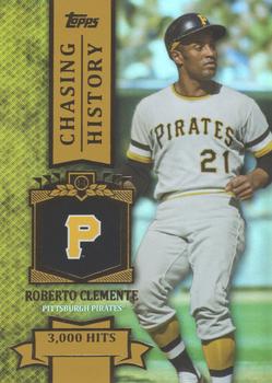2013 Topps - Chasing History Gold Foil #CH-2 Roberto Clemente Front