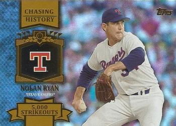 2013 Topps - Chasing History Gold Foil #CH-27 Nolan Ryan Front