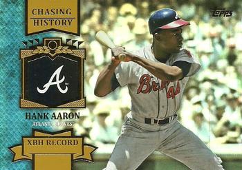 2013 Topps - Chasing History Gold Foil #CH-79 Hank Aaron Front
