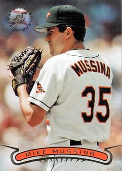 1996 Stadium Club #6 Mike Mussina Front