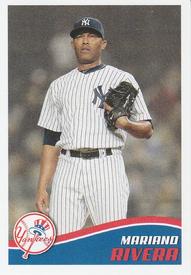 2013 Topps Stickers #24 Mariano Rivera Front