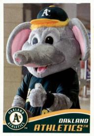 2013 Topps Stickers #117 Oakland Athletics Front
