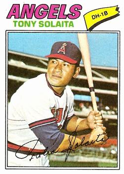 1977 Topps #482 Tony Solaita Front