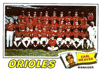 1977 Topps #546 Baltimore Orioles / Earl Weaver Front