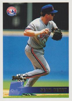 1996 Topps #113 Sean Berry Front
