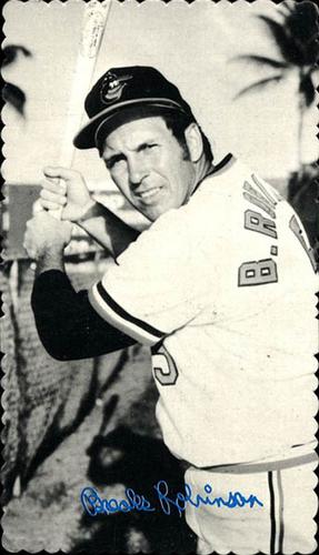 1974 Topps Deckle #25 Brooks Robinson Front