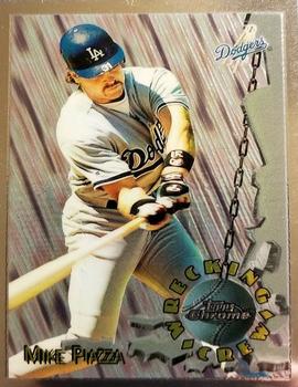 1996 Topps - Wrecking Crew #WC12 Mike Piazza Front