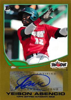 2013 Topps Pro Debut - Autographs Gold #PDA-YA Yeison Asencio Front