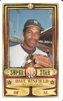 1983 Perma-Graphics Super Stars Credit Cards #34 Dave Winfield Front