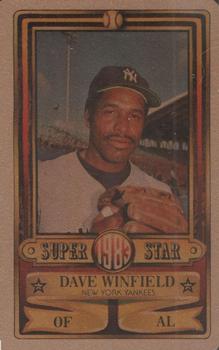 1983 Perma-Graphics Super Stars Credit Cards - Gold #34 Dave Winfield Front