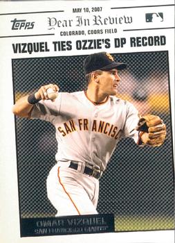 2008 Topps - Year in Review #YR40 Omar Vizquel Front