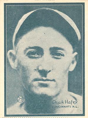 1931 W517 #29 Chick Hafey Front