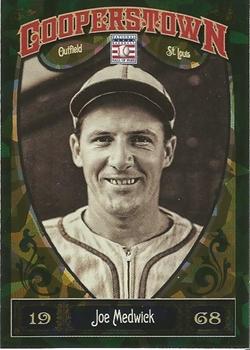 2013 Panini Cooperstown - Green Crystal #35 Joe Medwick Front
