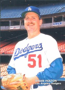 1988 Mother's Cookies Los Angeles Dodgers #26 Brian Holton Front