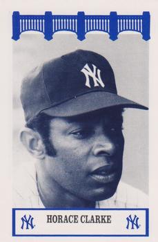 1992 The Wiz New York Yankees of the 70s #NNO Horace Clarke Front