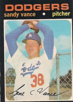 1971 O-Pee-Chee #34 Sandy Vance Front