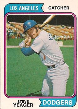 1974 O-Pee-Chee #593 Steve Yeager Front