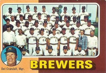 1975 O-Pee-Chee #384 Milwaukee Brewers / Del Crandall Front