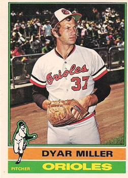 1976 O-Pee-Chee #555 Dyar Miller Front