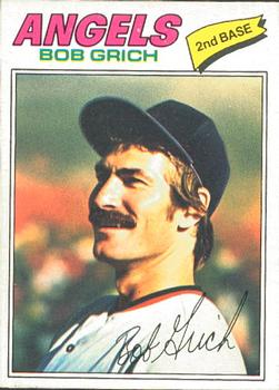 1977 O-Pee-Chee #28 Bob Grich Front
