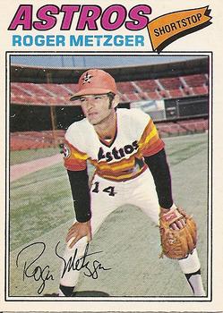 1977 O-Pee-Chee #44 Roger Metzger Front