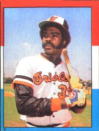 1982 O-Pee-Chee Stickers #6 Eddie Murray Front