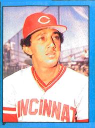 1982 O-Pee-Chee Stickers #37 Dave Concepcion Front