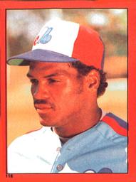 1982 O-Pee-Chee Stickers #116 Tim Raines Front