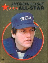 1982 O-Pee-Chee Stickers #138 Carlton Fisk Front