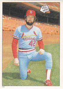 1985 O-Pee-Chee Stickers #135 Bruce Sutter Front