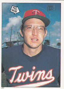 1985 Topps Stickers #297 Ron Davis Front