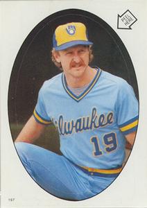 1986 O-Pee-Chee Stickers #197 Robin Yount Front