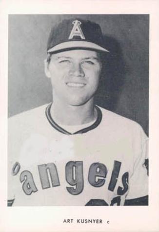 1972 California Angels Photocards #NNO Art Kusnyer Front