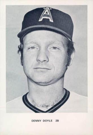 1974 California Angels Photocards #NNO Denny Doyle Front