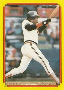 1988 Topps Stickers #233 Eddie Murray Front