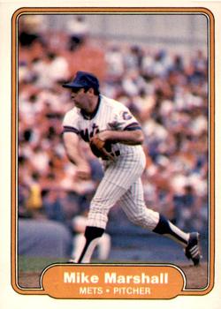 1982 Fleer #532 Mike Marshall Front