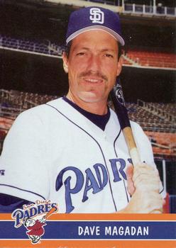 1999 Keebler San Diego Padres #8 Dave Magadan Front