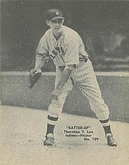 1934-36 Batter-Up (R318) #109 Thornton Lee Front