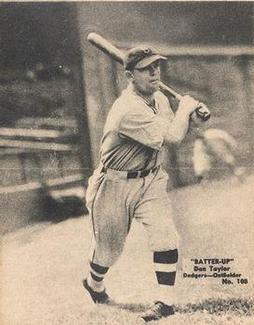 1934-36 Batter-Up (R318) #108 Dan Taylor Front