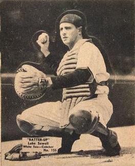 1934-36 Batter-Up (R318) #155 Luke Sewell Front
