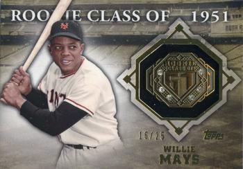 2014 Topps - Class Rings Gold Gems #CR-2 Willie Mays Front