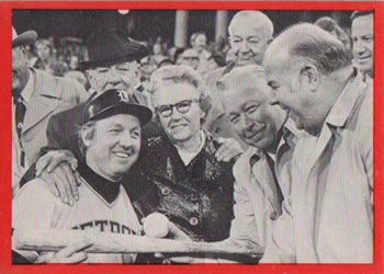 1983 Al Kaline Story #54 Al, Mom and Dad, Lee McPhail and Jim Campbell on 3,000 Hit Day Front