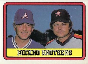 1983 Donruss #613 Niekro Brothers (Phil Niekro / Joe Niekro) Front