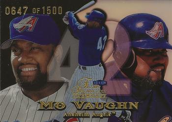 1999 Flair Showcase - Flair Showcase Row 1 (Showcase) #29 Mo Vaughn Front