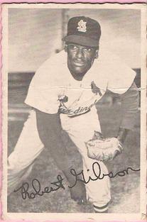 1969 O-Pee-Chee - Deckle #NNO Bob Gibson Front