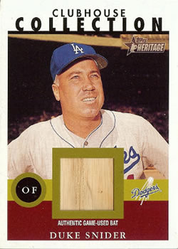 2001 Topps Heritage - Clubhouse Collection Relics #THCC-DS Duke Snider Front