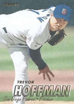 1997 Fleer #465 Trevor Hoffman Front